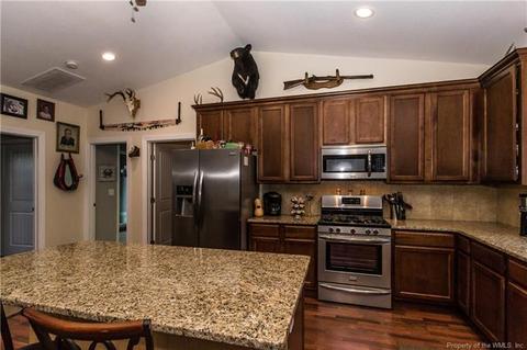 4471 Enos Rd, Gloucester, VA 23061 photo 17