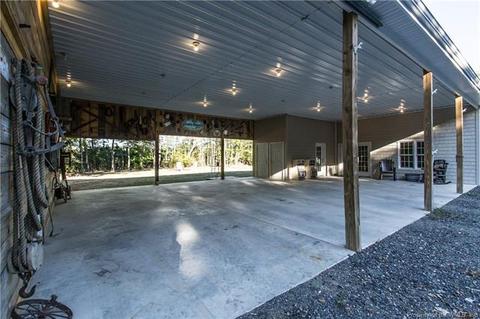 4471 Enos Rd, Gloucester, VA 23061 photo 3