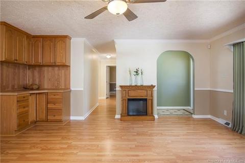 6865 Short Ln, Gloucester, VA 23061 photo 6