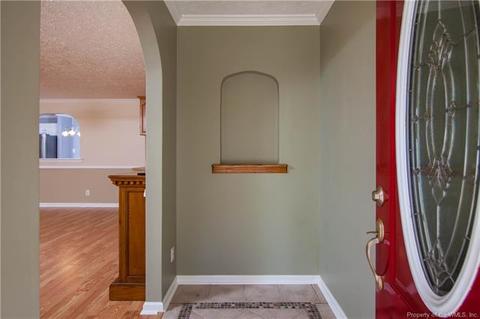 6865 Short Ln, Gloucester, VA 23061 photo 4