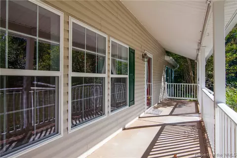 6865 Short Ln, Gloucester, VA 23061 photo 3