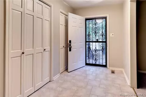 109 Spring Rd, Williamsburg, VA 23185 photo 3