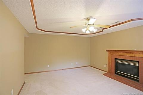 208 Upland Dr, Hampton, VA 23666 photo 13