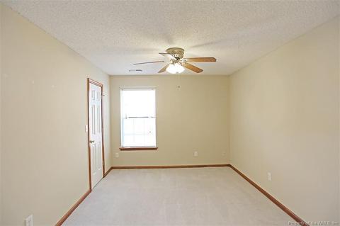 208 Upland Dr, Hampton, VA 23666 photo 16