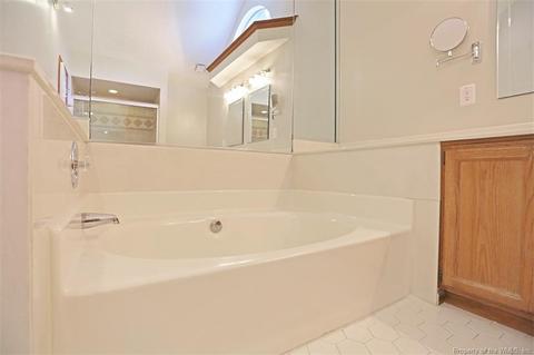 208 Upland Dr, Hampton, VA 23666 photo 26