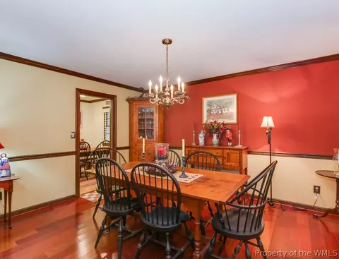 263 E Queens Dr, Williamsburg, VA 23185 photo 12