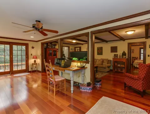 263 E Queens Dr, Williamsburg, VA 23185 photo 18