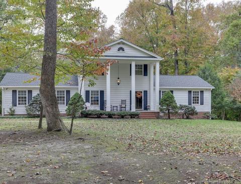 263 E Queens Dr, Williamsburg, VA 23185 photo 3