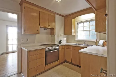 610 Jamestown Rd, Williamsburg, VA 23185 photo 13