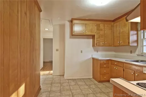 610 Jamestown Rd, Williamsburg, VA 23185 photo 10