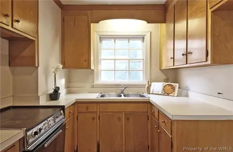 610 Jamestown Rd, Williamsburg, VA 23185 photo 14
