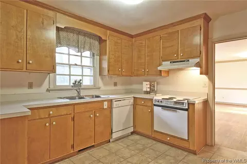 610 Jamestown Rd, Williamsburg, VA 23185 photo 11