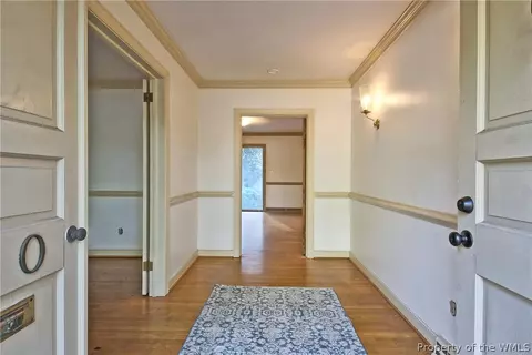 610 Jamestown Rd, Williamsburg, VA 23185 photo 3