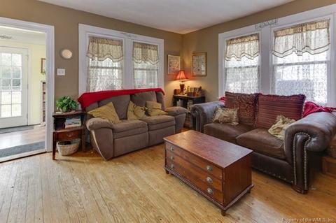 9557 Robins Neck Rd, Gloucester, VA 23061 photo 7