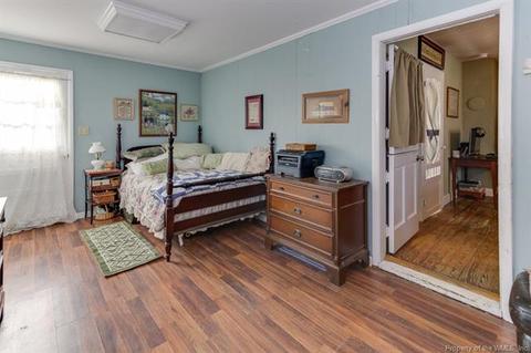 9557 Robins Neck Rd, Gloucester, VA 23061 photo 12