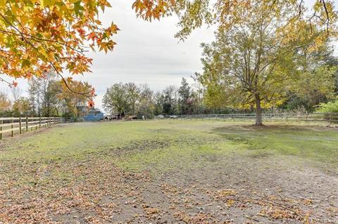 9557 Robins Neck Rd, Gloucester, VA 23061 photo 24