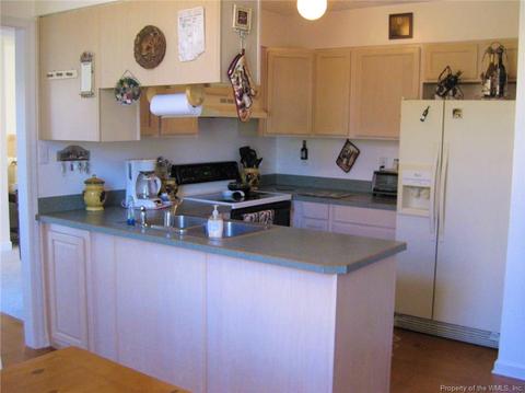 4950 Chestnut Fork Rd, Gloucester, VA 23061 photo 9