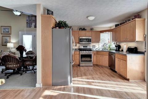 7204 Otey Dr, Lanexa, VA 23089 photo 9