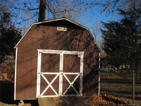 6514 Ware Rd, Quinton, VA 23141 photo 5