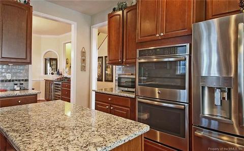 4685 Westhampton, Williamsburg, VA 23188 photo 3