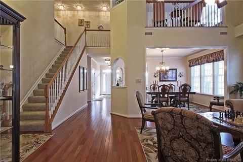 4685 Westhampton, Williamsburg, VA 23188 photo 2