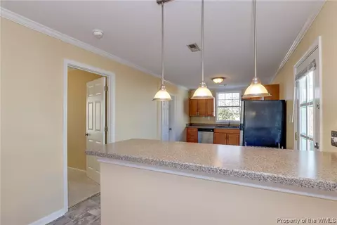 501 N First St, Hampton, VA 23664 photo 8