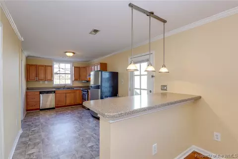 501 N First St, Hampton, VA 23664 photo 7