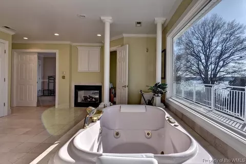 1414 Mercer Rd, Gloucester Point, VA 23062 photo 19