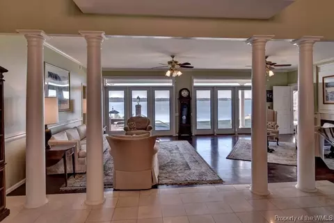 1414 Mercer Rd, Gloucester Point, VA 23062 photo 6