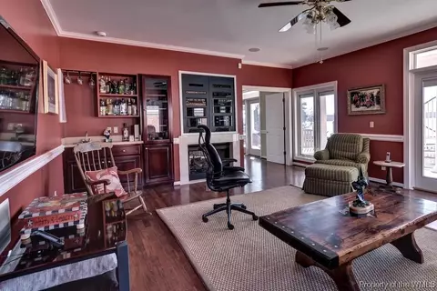 1414 Mercer Rd, Gloucester Point, VA 23062 photo 9