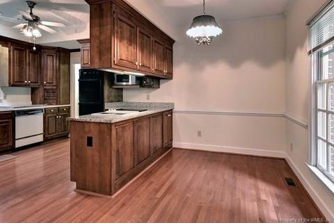 110 Yorkshire Dr, Williamsburg, VA 23185 photo 11