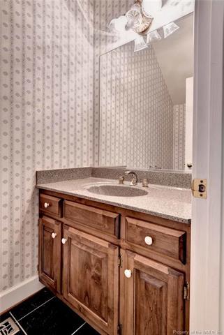 110 Yorkshire Dr, Williamsburg, VA 23185 photo 8