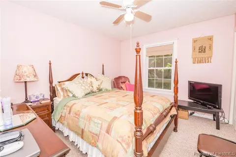 11100 Woods Rd, Gloucester, VA 23601 photo 18