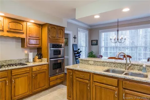 4 Captains Ct, Williamsburg, VA 23185 photo 11