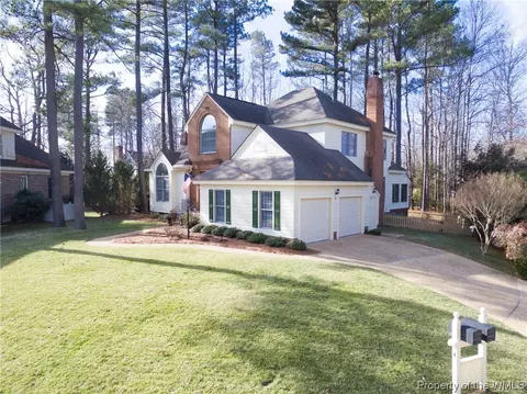 4 Captains Ct, Williamsburg, VA 23185 photo 2