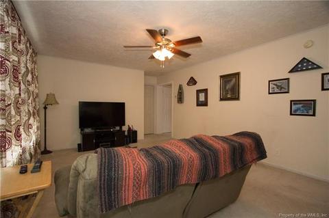 332 Riverside Dr, Lanexa, VA 23089 photo 3