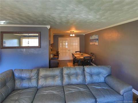 504 Concord Dr, Hampton, VA 23666 photo 5