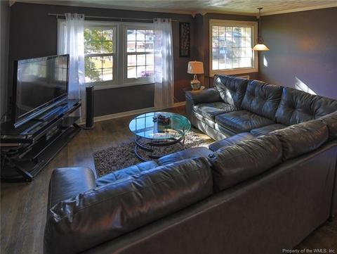 504 Concord Dr, Hampton, VA 23666 photo 4