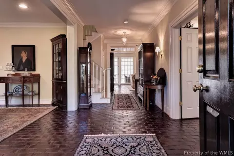 124 Berkeley Ln, Williamsburg, VA 23185 photo 2