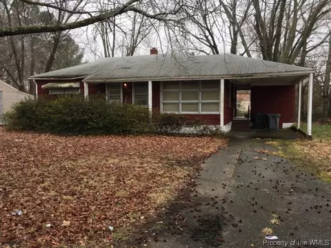 1515 Aberdeen Rd, Hampton, VA 23666 photo 3