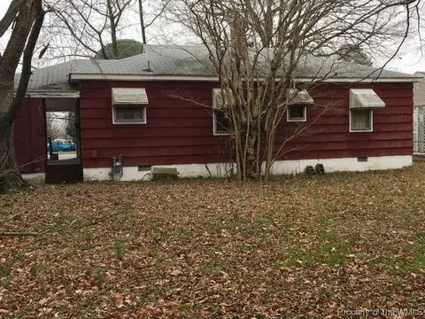1515 Aberdeen Rd, Hampton, VA 23666 photo 9
