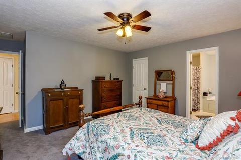 8234 Manor Dr, Gloucester, VA 23061 photo 25