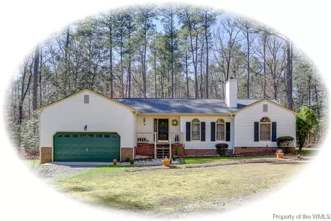 8234 Manor Dr, Gloucester, VA 23061 photo 1