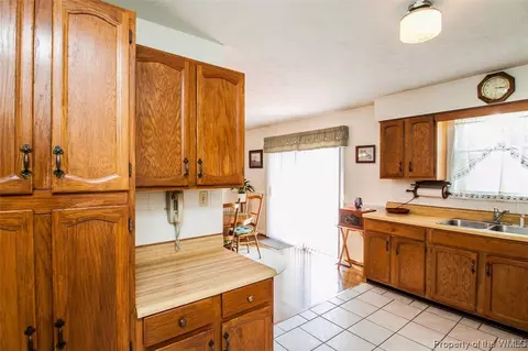 7176 Ark Rd, Gloucester, VA 23061 photo 23