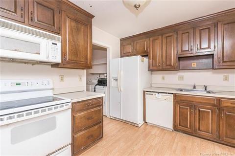 534 Spring Trce, Williamsburg, VA 23188 photo 2