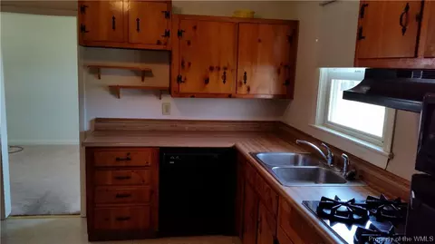 401 Cynthia Dr, Hampton, VA 23666 photo 3