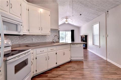 3542 Foxhaven Dr, Gloucester, VA 23061 photo 12