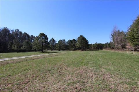 9999 Indian Rd, Gloucester, VA 23061 photo 2