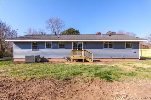921 Jackson Dr, Williamsburg, VA 23185 photo 5