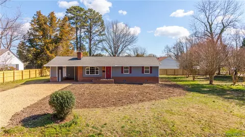 921 Jackson Dr, Williamsburg, VA 23185 photo 4